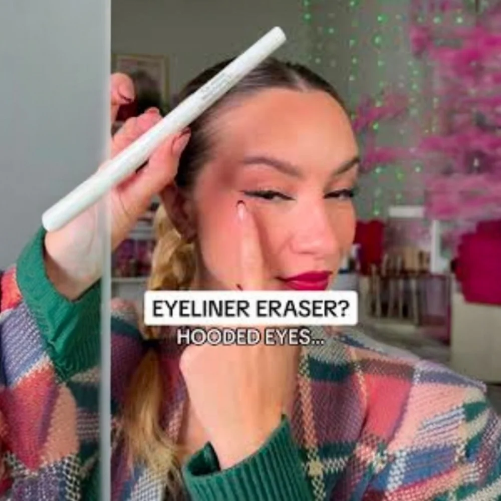 Pagevine Eyeliner Stamp And Makeup Mistake Fixing Pen- Erases Eyeliner Wing Oops